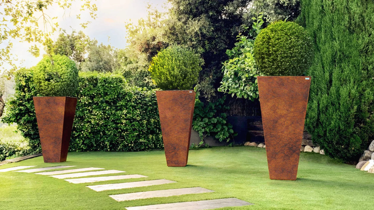 Fesfoc Tulum Outdoor Planters - 100 cm Tall