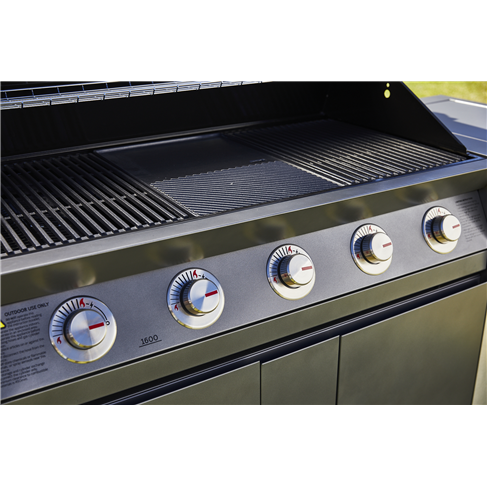 BeefEater 1600E Series Dark 5 Burner BBQ & Trolley